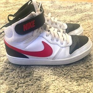 Used NIKE Court Borough Mid 2 High Top (5) Red & Black Size 6Y